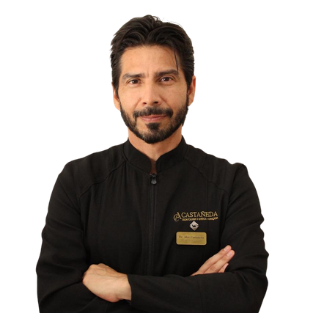 Dr. Alex Castañeda